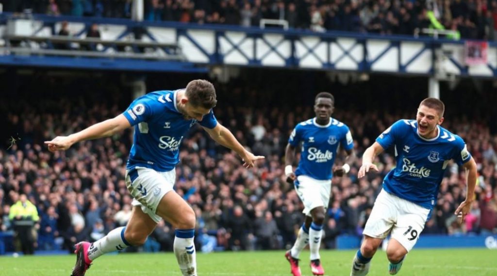 Premier League: Έβερτον – Άρσεναλ 1-0 με δεύτερη φετινή ήττα της πρωτοπόρου