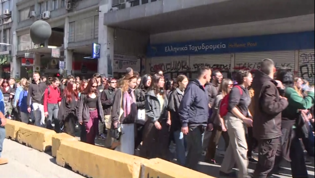 Τραγωδία στα Τέμπη: Συλλαλητήριο φοιτητών-μαθητών σε Αθήνα & Πάτρα