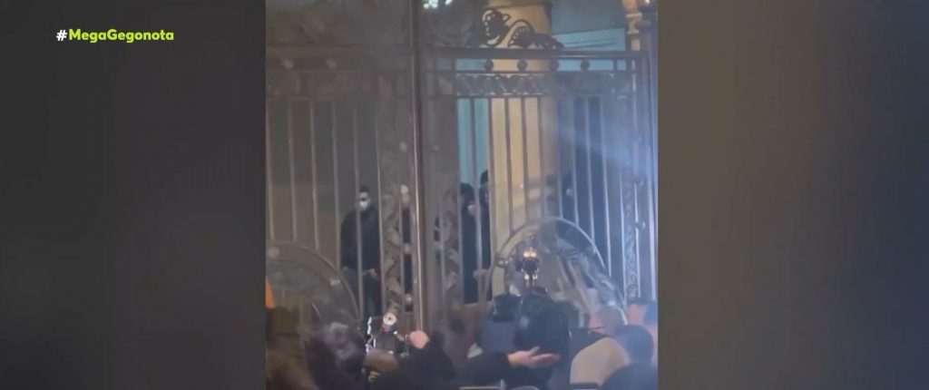 Γεωργία: Βίαιες συγκρούσεις σε διαδηλώσεις κατά του νομοσχεδίου για τους «ξένους πράκτορες»