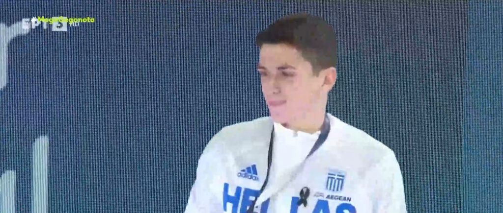 Νίκος Ανδρικόπουλος: Δευτεραθλητής Ευρώπης στο τριπλούν στη μνήμη των θυμάτων των Τεμπών