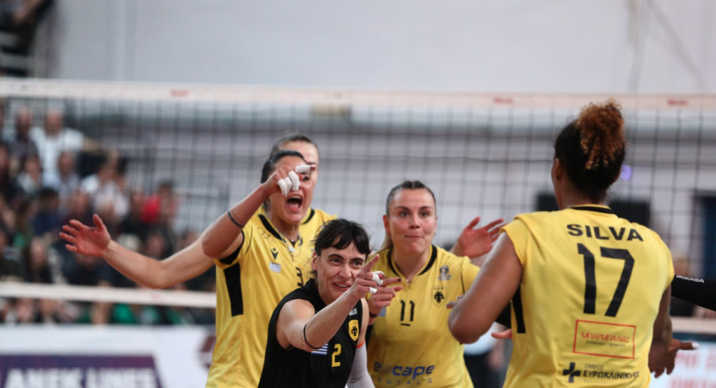 Κύπελλο Ελλάδος για πρώτη φορά στη γυναικεία ομάδα βόλεϊ της ΑΕΚ