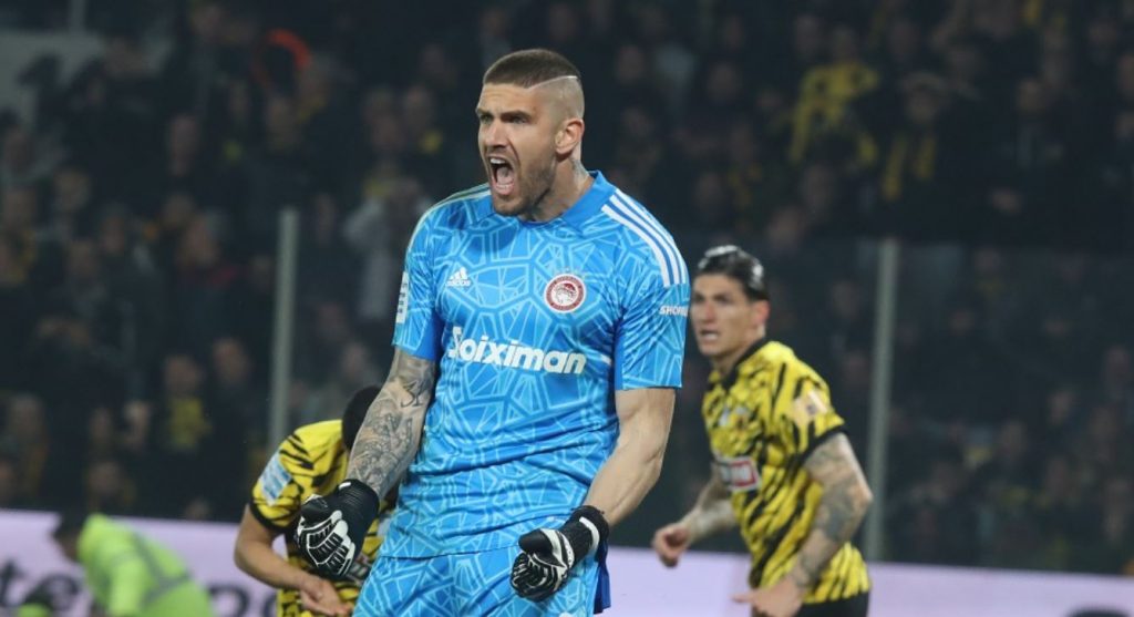 Ολυμπιακός: Ανανέωσε ο Πασχαλάκης για έναν χρόνο