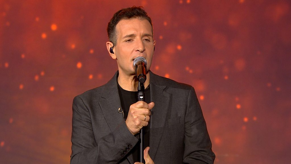 Δημήτρης Μπάσης και “Εκείνος κι Εκείνος” σε μοναδικές εκτελέσεις