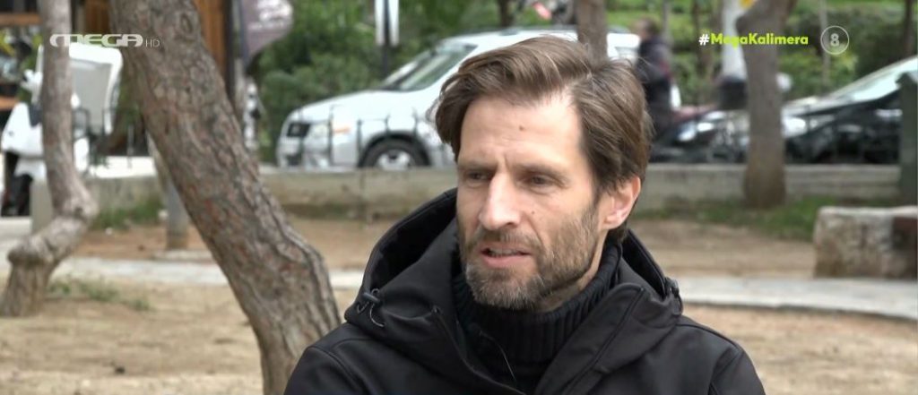 Μάξιμος Μουμούρης: «Οι κόρες μου δεν με βλέπουν στην τηλεόραση, δεν ήθελα να μπερδέψουν την δουλειά με τον πατέρα τους»