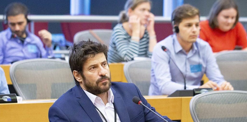 Αλέξης Γεωργούλης: Το χρονικό του αιτήματος άρσης ασυλίας και αποπομπής από τον ΣΥΡΙΖΑ