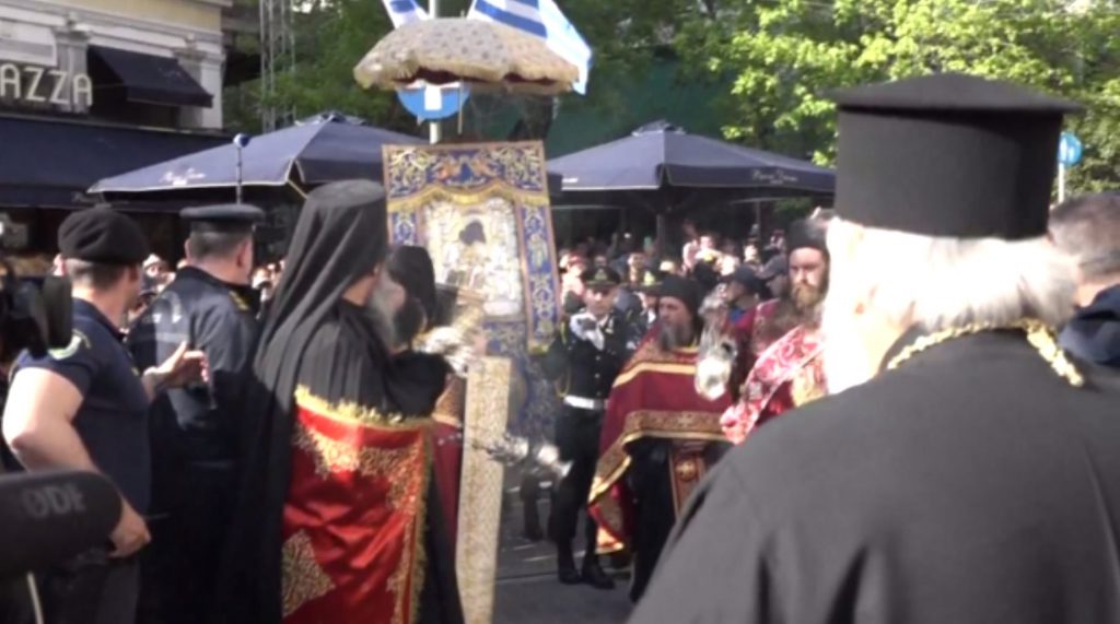 Έφτασε στην Μητρόπολη Αθηνών η εικόνα της Παναγίας «Άξιον Εστί»