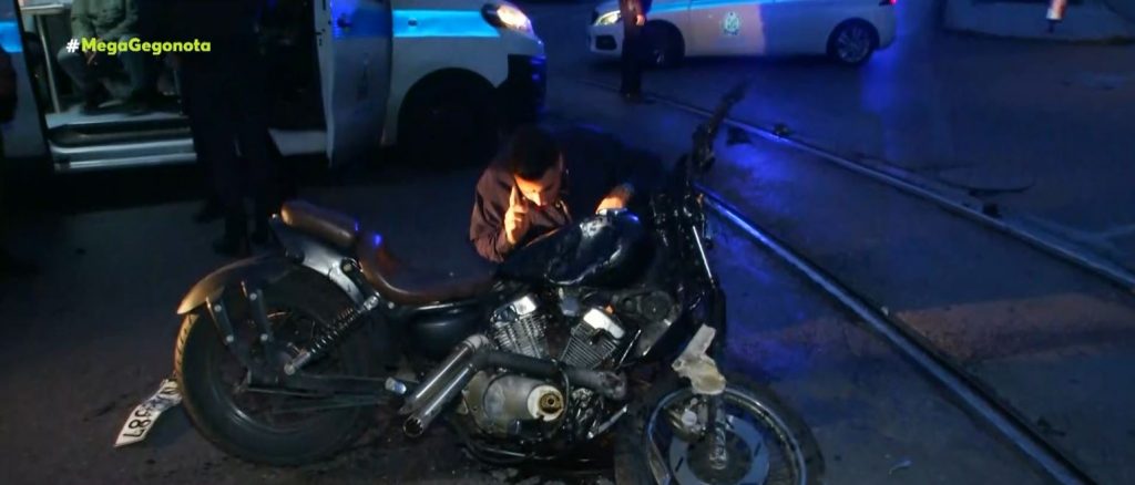Τροχαίο σοκ στο Καλλιμάρμαρο: Νεκρός ο οδηγός της μοτοσυκλέτας που συγκρούστηκε με λεωφορείο