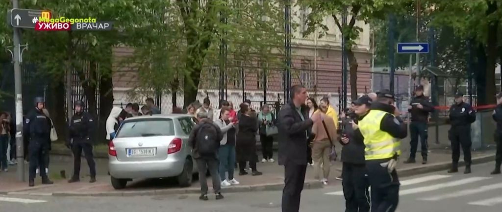 Βελιγράδι: Πυροβολισμοί σε σχολείο – Άγνωστος ο αριθμός των νεκρών