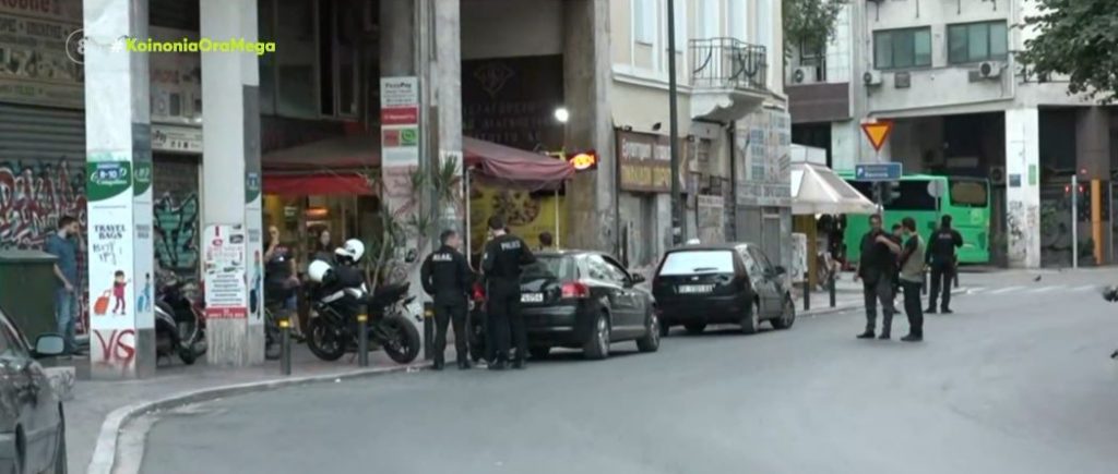 Πλατεία Βάθη: Ένας νεκρός μετά από συμπλοκή αλλοδαπών