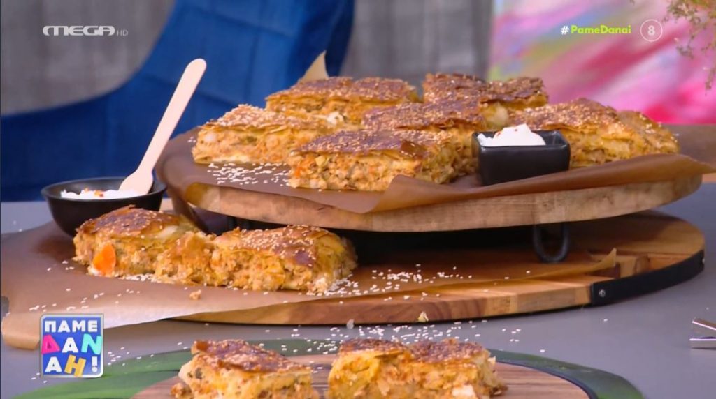 Ο Τίμος Ζαχαράτος μάς ετοιμάζει κρεατόπιτα με φέτα και γιαούρτι