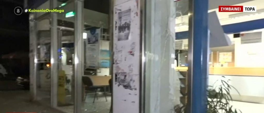 Κουκάκι: Καταδρομική επίθεση κουκουλοφόρων – Εννέα προσαγωγές