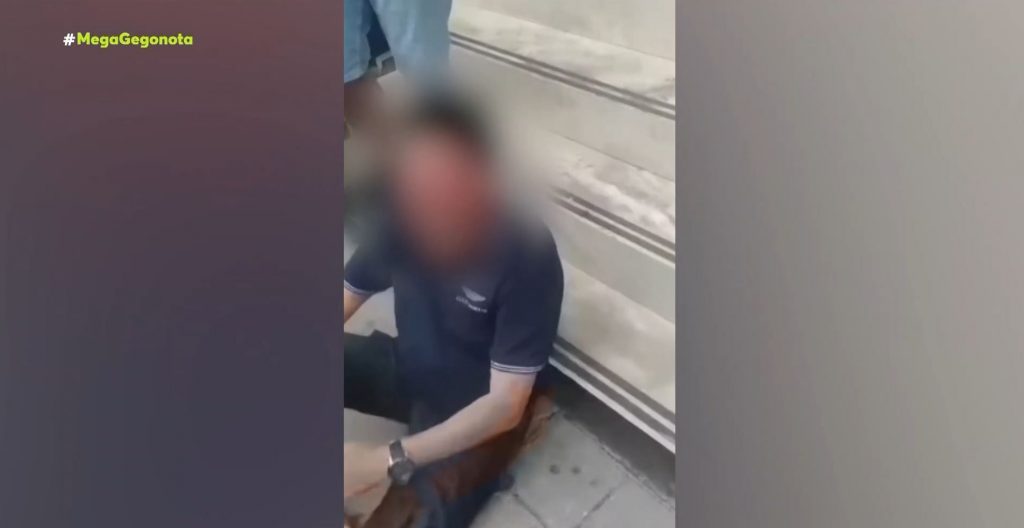 Ομόνοια: Συνελήφθη 63χρονος παιδόφιλος – Στο φως τα χυδαία μηνύματα που έστελνε στην 14χρονη