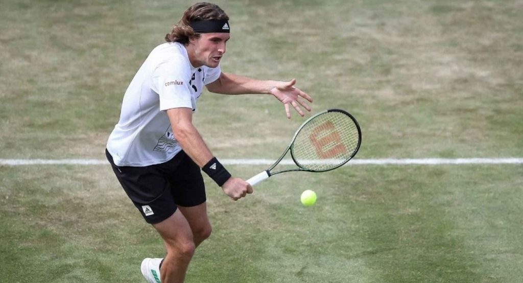 Τένις: Αποκλεισμός & στη Μαγιόρκα για τον Τσιτσιπά πριν το Wimbledon