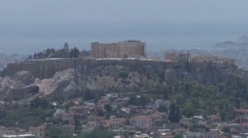 Καύσωνας: Πρώτο θέμα οι ακραίες θερμοκρασίες στην Ελλάδα στα μεγαλύτερα διεθνή δίκτυα