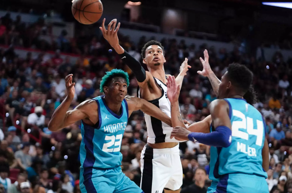 NBA: Άστοχος και απροσπέλαστος στο ντεμπούτο του ο Γουεμπανιαμά