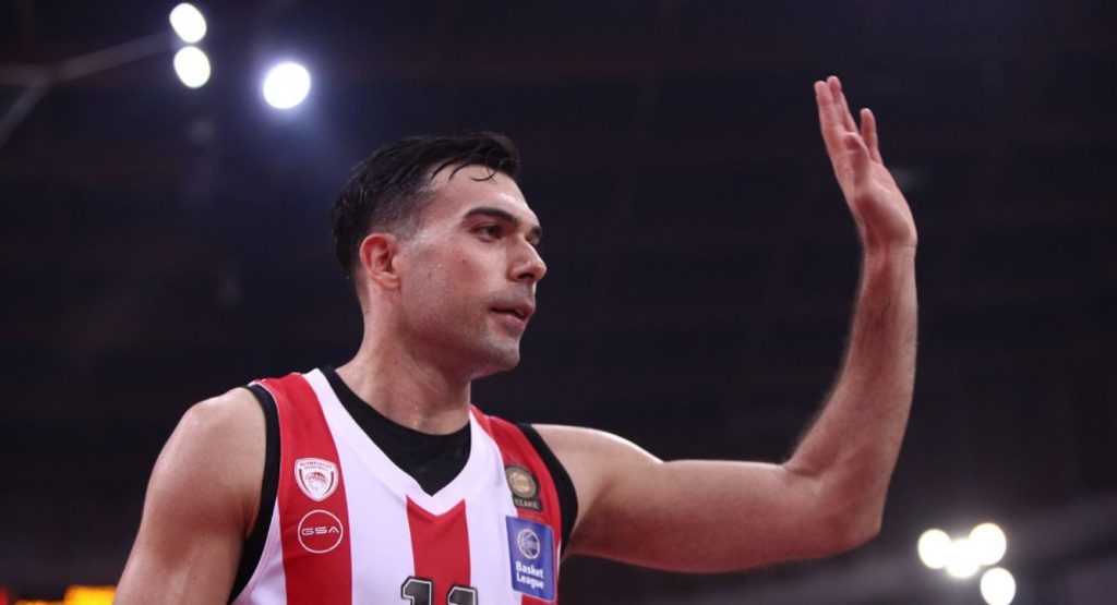 Μπάσκετ: «Αγκάθι» η παραμονή του Σλούκα στον Ολυμπιακό