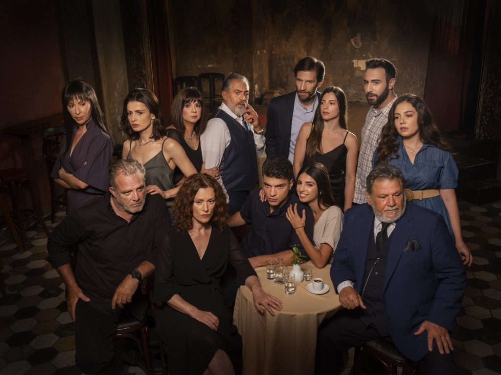 Το MEGA έκοψε πρώτο το νήμα στην κούρσα της prime time τη σεζόν 2022-2023