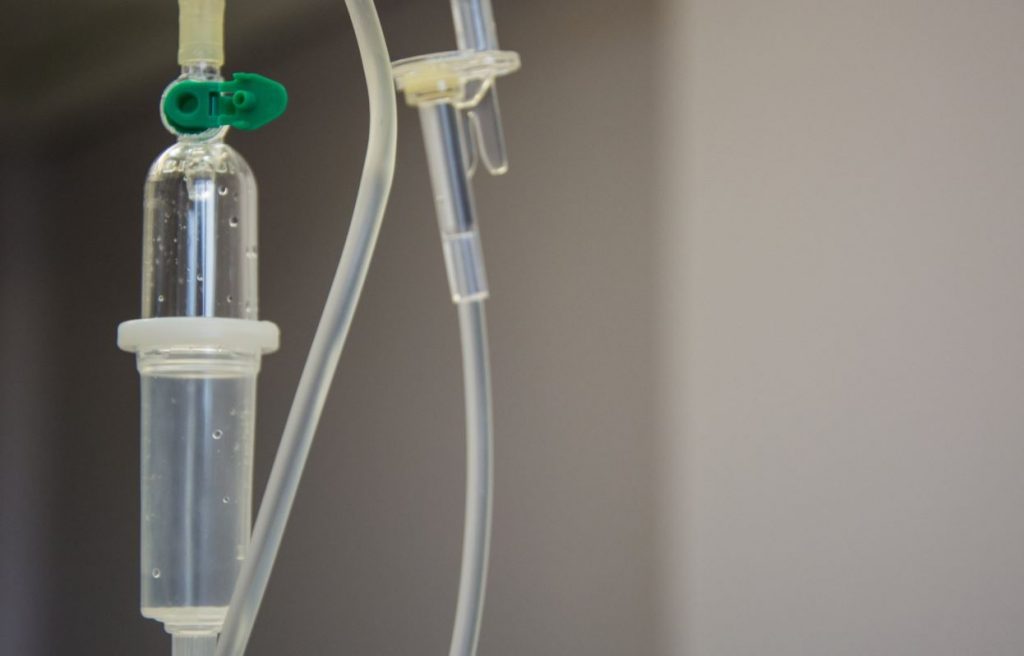 Τραγωδία στην Τήνο: «Εάν δεν ήταν τόσο υποστελεχωμένο το Κέντρο Υγείας…» – Όσα δήλωσε ο πατέρας του 3χρονου που πνίγηκε από σταφύλι