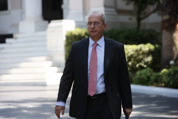 Δολοφονία στην Ν. Φιλαδέλφεια: Καρατομήσεις 7 αστυνομικών της ΕΛ.ΑΣ