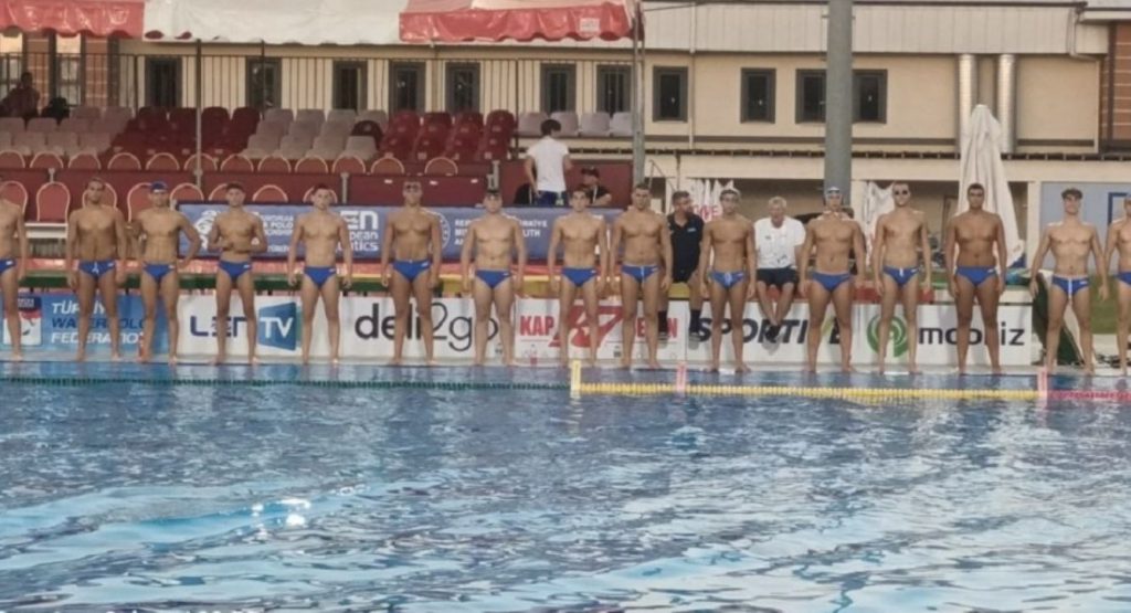 «Χρυσή» η Εθνική Εφήβων, νίκησε 9 – 8 τη Σερβία & κατέκτησε την κορυφή της Ευρώπης