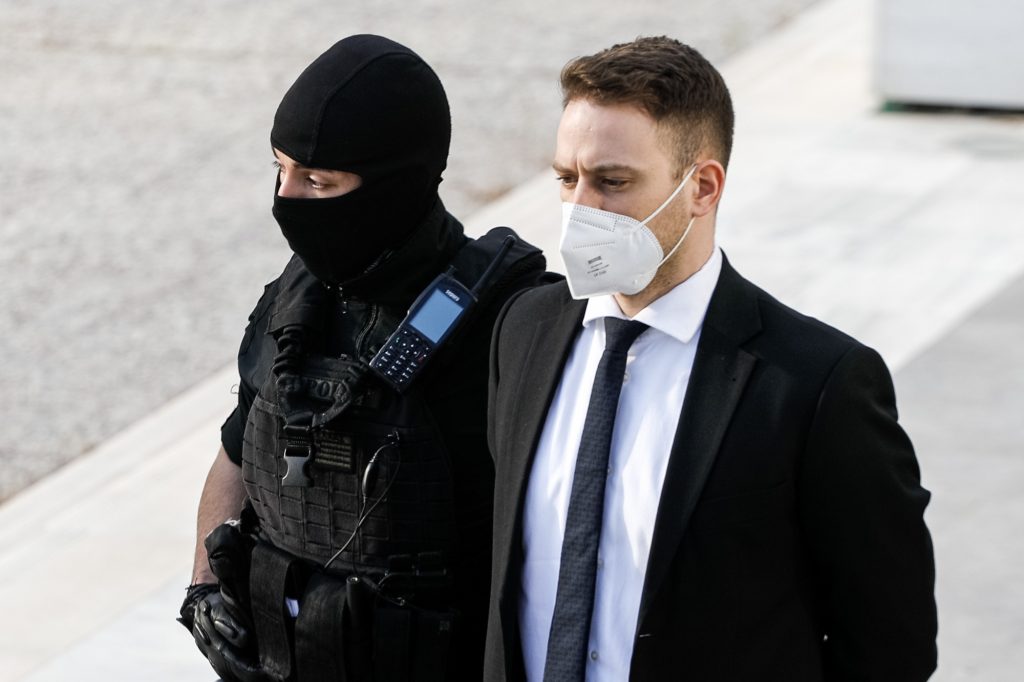 Μπάμπης Αναγνωστόπουλος: Ομόφωνα ένοχος για τη δολοφονία της συζύγου του