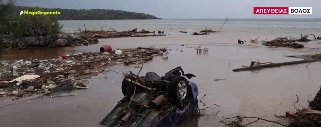 Κακοκαιρία Daniel: Άνδρες των ΟΥΚ στέλνει το Λιμενικό για απεγκλωβισμούς στις πλημμυρισμένες περιοχές