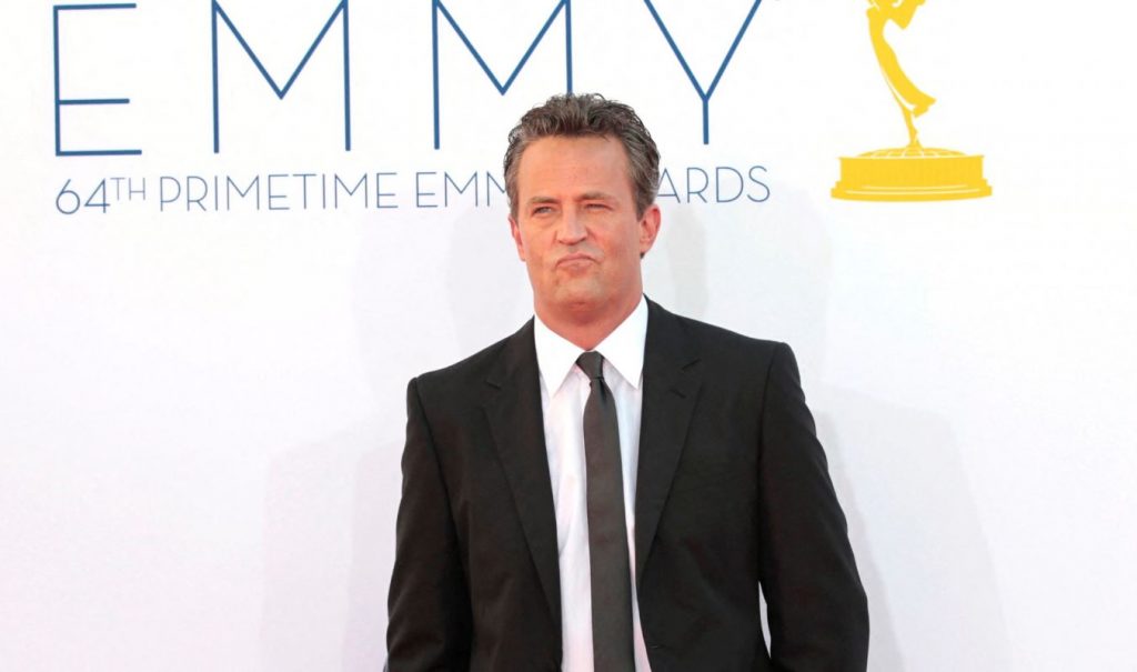 Μάθιου Πέρι: Η λαμπερή καριέρα & ο εθισμός στα χάπια και το αλκοόλ