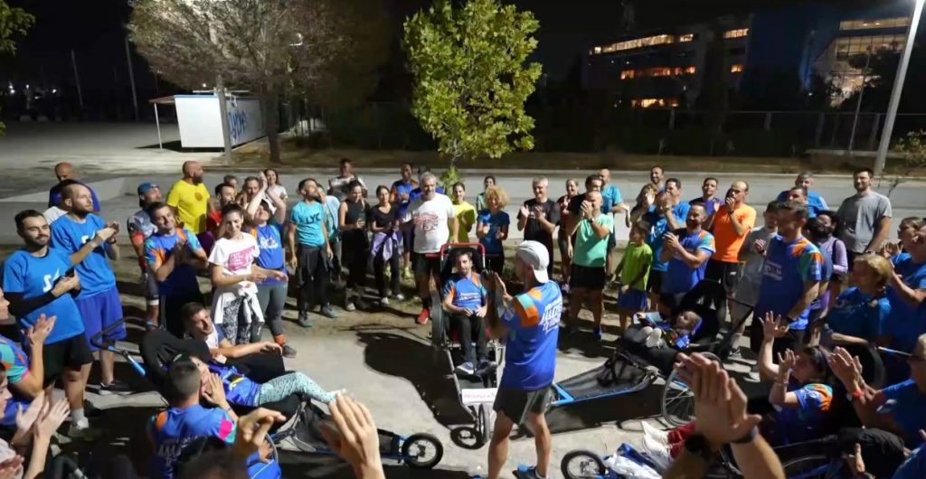 Stoiximan Wheels of Change: Άτομα με αναπηρία συμμετέχουν στον αυθεντικό μαραθώνιο της Αθήνας