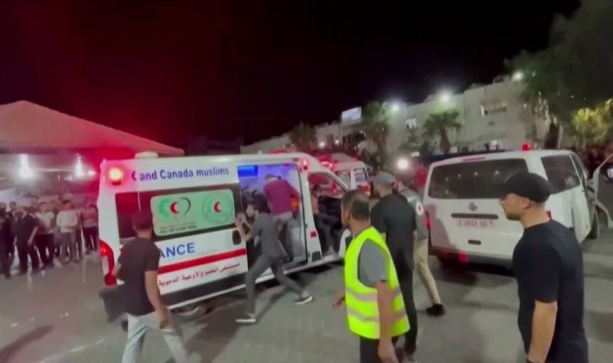 Το MEGA στο Ισραήλ – «Πολεμικός» κλοιός γύρω από το νοσοκομείο Αλ Σίφα