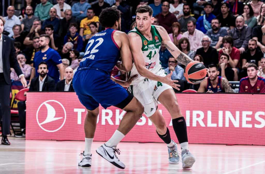 Euroleague: Αιχμές Αταμάν για Χουάντσο μετά την ήττα του ΠΑΟ στη Βαρκελώνη