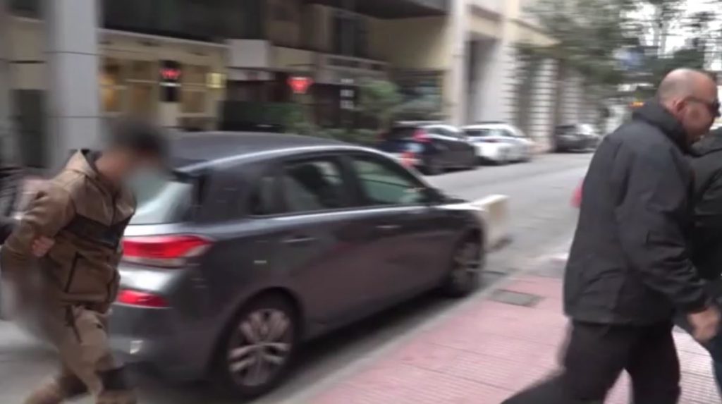 Ασπρόπυργος: Ολοκληρώθηκαν οι απολογίες του 20χρονου & 17χρονου για τον θανάσιμο τραυματισμό του αστυνομικού