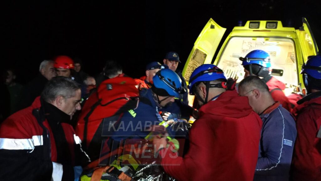 Καλάβρυτα: Καρέ καρέ η μεγάλη επιχείρηση διάσωσης 65χρονου κυνηγού