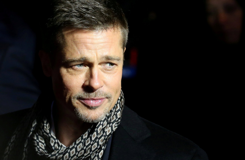 Μπραντ Πιτ: Έκλεισε τα 60 & μοιάζει νεότερος από ποτέ