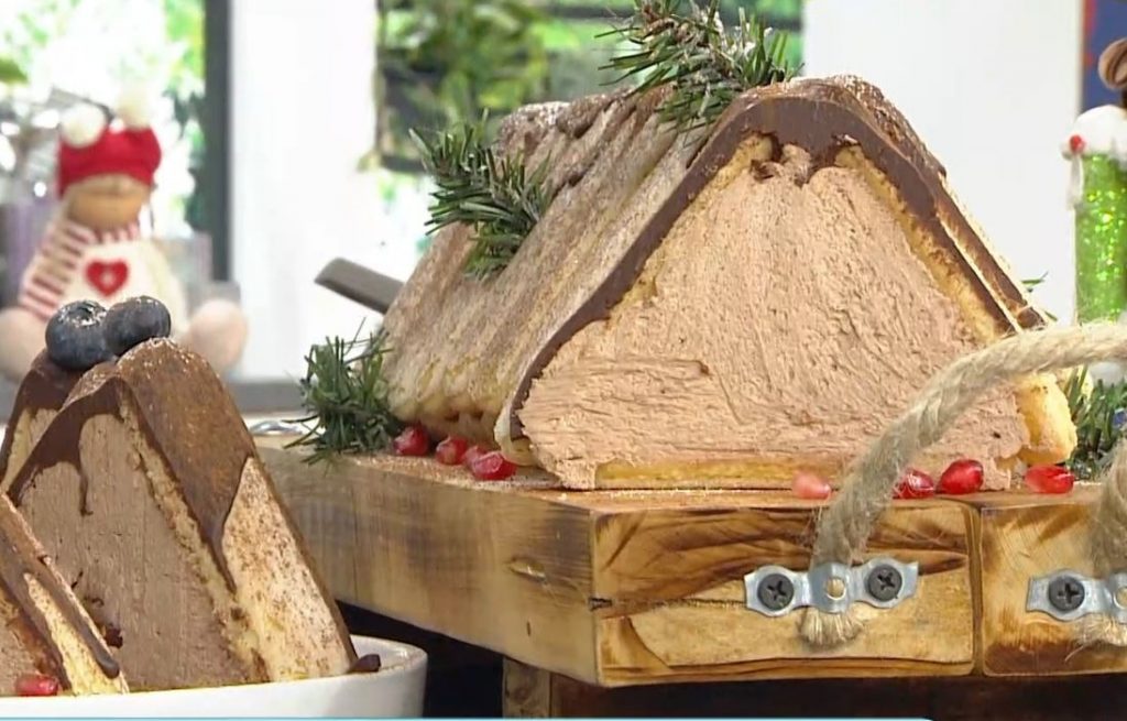 Ο Χρήστος Βέργαδος μας ετοιμάζει χριστουγεννιάτικη πυραμίδα σοκολάτας