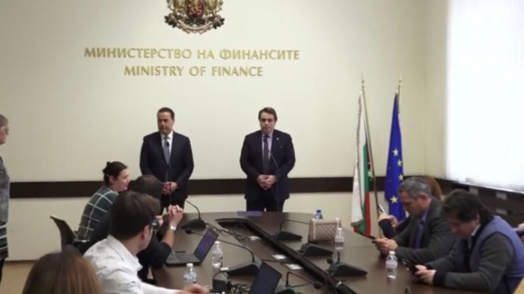 Σταύρος Παπασταύρου: Στη Βουλγαρία ο υπουργός Επικρατείας – Συνάντηση με τον Βούλγαρο ΥΠΟΙΚ