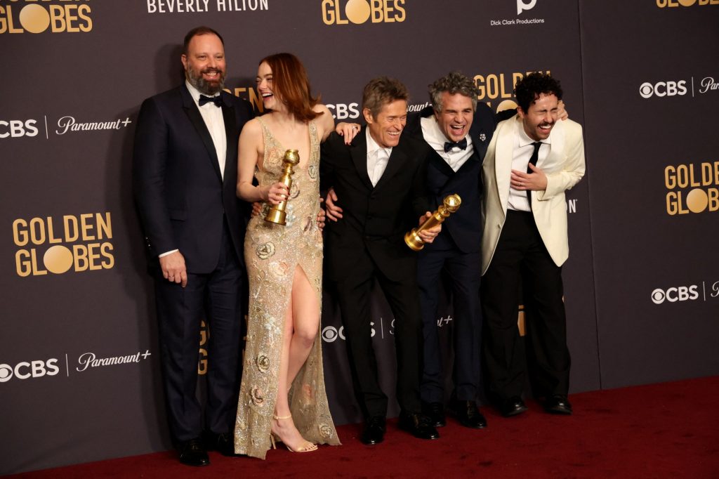 Χρυσές Σφαίρες: Στον Γιώργο Λάνθιμο το βραβείο της καλύτερης κωμωδίας για το Poor Things