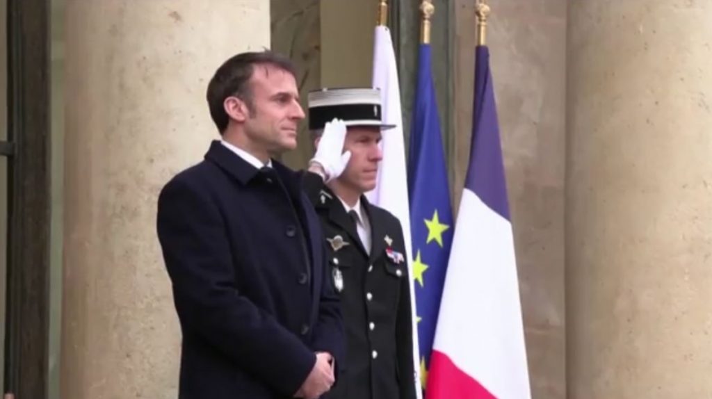 Γαλλία: Ο Μακρόν έδωσε το σύνθημα για νέα ευρωπαϊκή βοήθεια προς την Ουκρανία