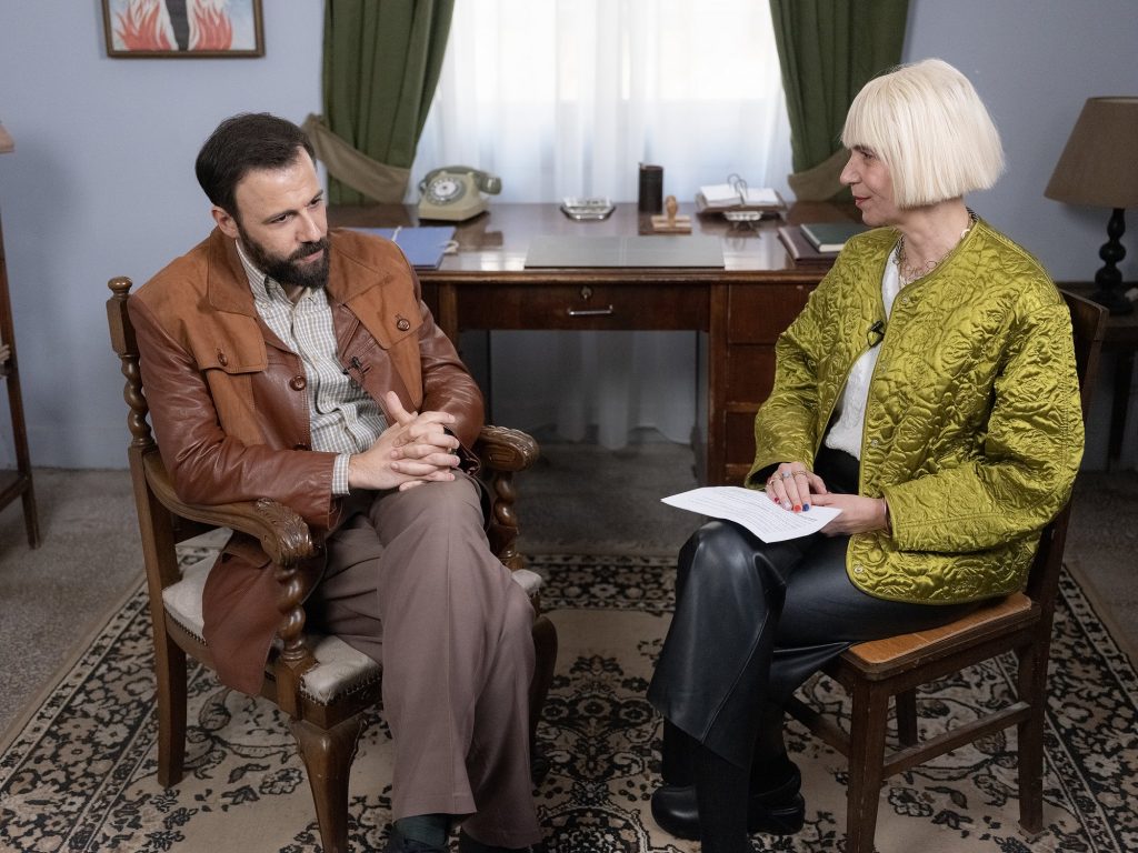 Νίκος Γκέλια: Ο «Βασίλης Χρήστου» από «Τo Ναυάγιο» σκιαγραφεί την προσωπικότητα του στο in.gr