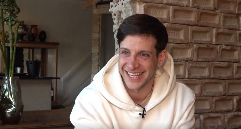 Ηλίας Μπόγδανος: «Η μεγαλύτερη τρέλα που έχω κάνει είναι…»