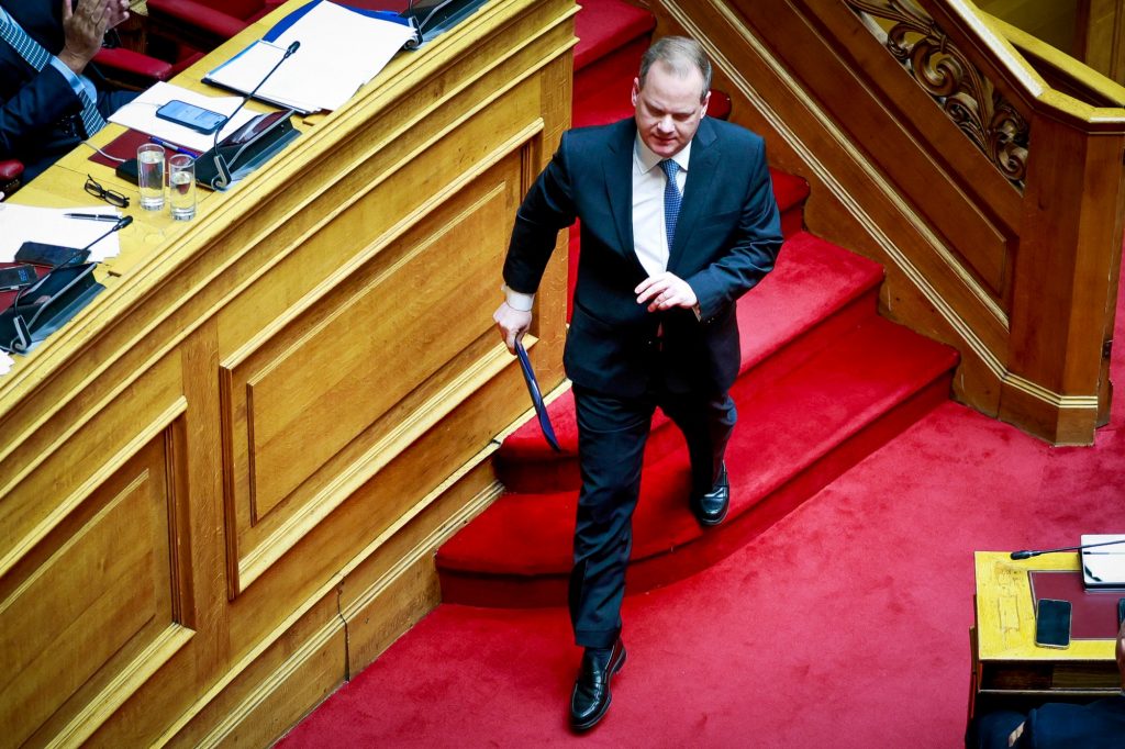 Βουλή: «Θύελλα» αντιδράσεων από την αντιπολίτευση για την ομιλία Καραμανλή