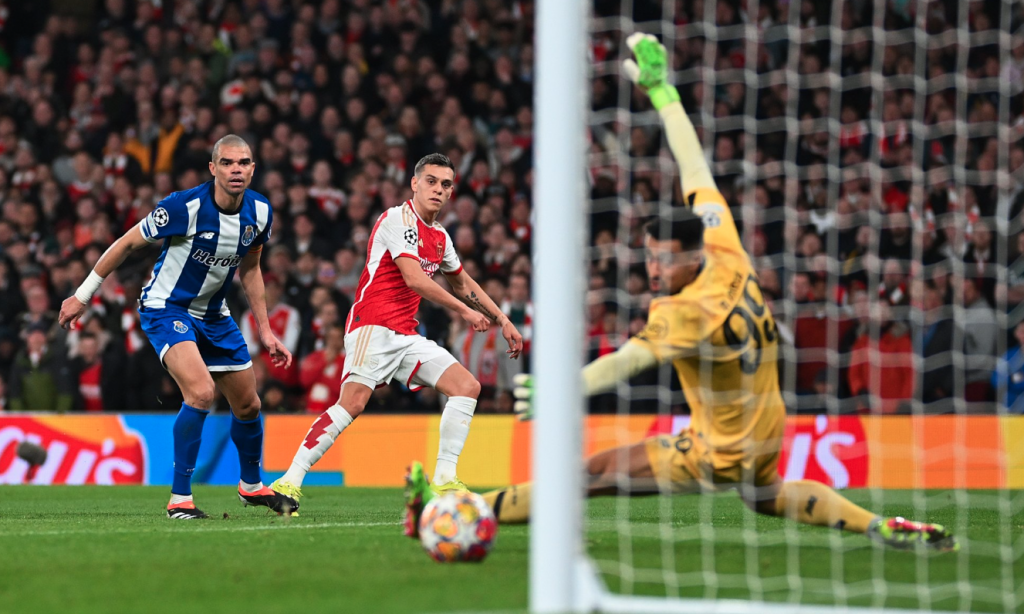 Άρσεναλ – Πόρτο: Δεινοπάθησαν, αλλά προκρίθηκαν οι Κανονιέρηδες