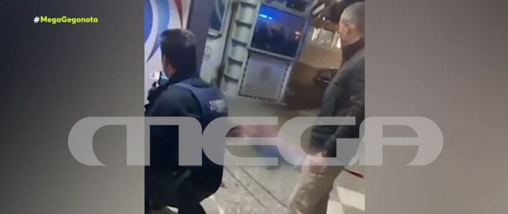 Άγιοι Ανάργυροι: 39χρονος σκότωσε την 28χρονη πρώην σύντροφό του έξω από αστυνομικό τμήμα