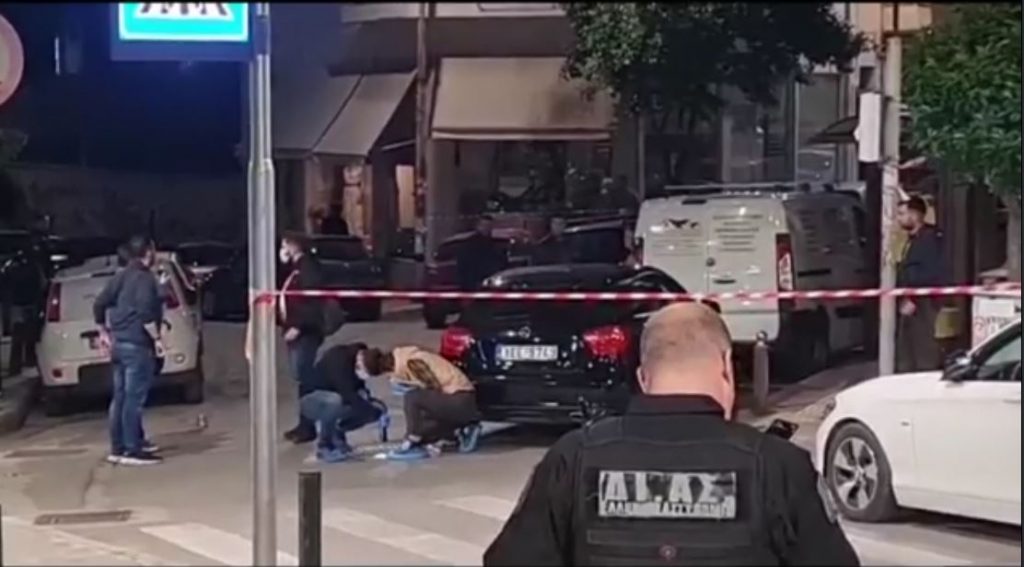 Βύρωνας: Εκτέλεσαν 32χρονο με δύο σφαίρες – Τι εξετάζουν οι Αρχές