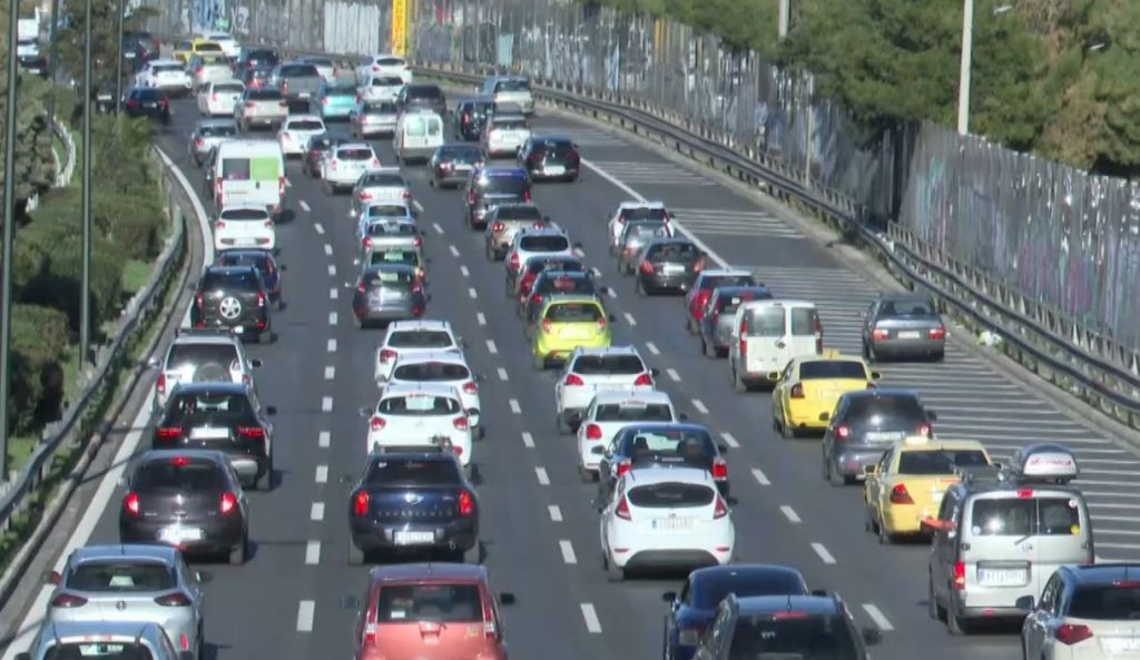 Ξεκίνησε η πληρωμή των τελών κυκλοφορίας με τον μήνα