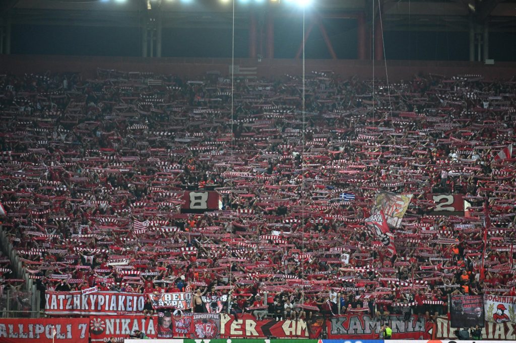 Ολυμπιακός: Τα συγχαρητήρια των πολιτικών αρχηγών για την πρόκριση στον τελικό του Conference League