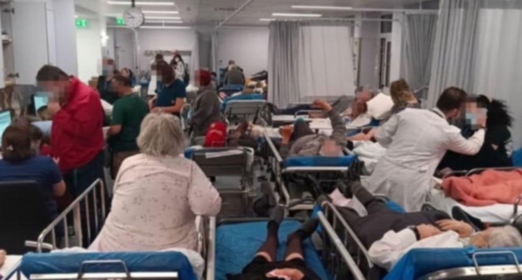 Νοσοκομείο «Γεννηματάς»: Εικόνες ντροπής – Ασθενείς στοιβαγμένοι ο ένας πάνω στον άλλον