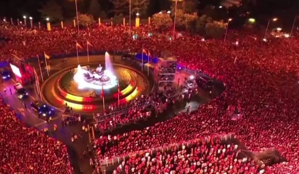 Υποδοχή «ηρώων» για την Εθνική Ισπανίας μετά την κατάκτηση του Euro