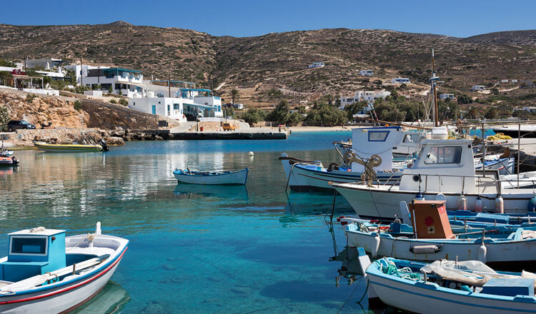 Η τουριστική κίνηση σε Κεφαλονιά, Σύρο και Δονούσα – Αισιόδοξα τα μηνύματα για τα ελληνικά νησιά