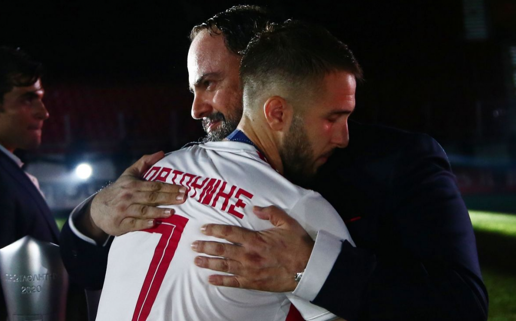 Το συγκινητικό μήνυμα του Βαγγέλη Μαρινάκη στον Κώστα Φορτούνη: «Πάντα μια θέση στο λιμάνι της καρδιάς μας»