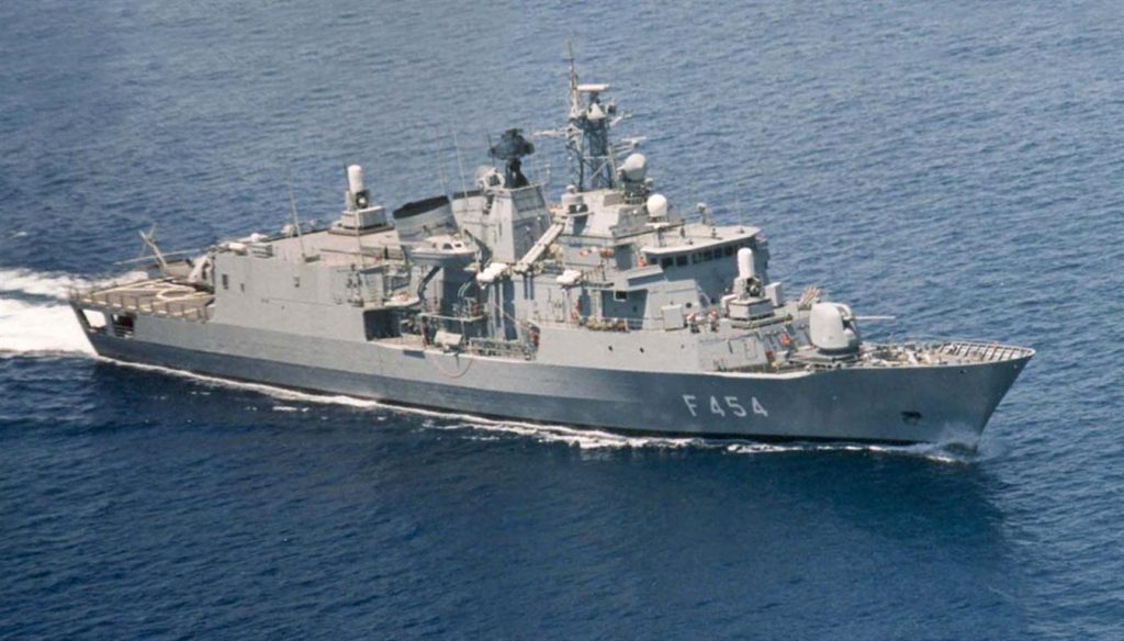 Φρεγάτα «Ψαρά»: Απέτρεψε επίθεση 4 drones εναντίον εμπορικού πλοίου στον κόλπο του Άντεν